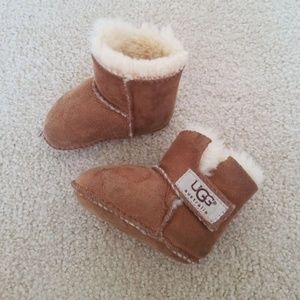 Baby Erin boot UGG size small